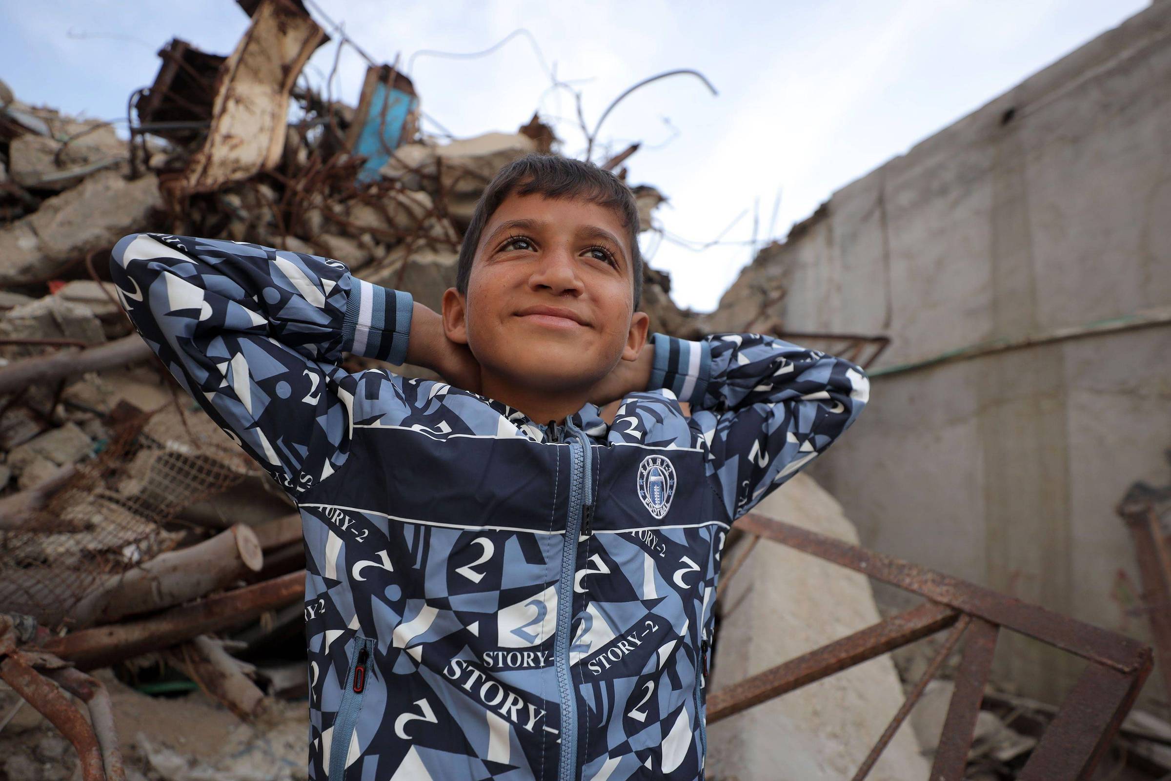 O que descobrimos ao acompanhar a vida de três crianças sobrevivendo à guerra em Gaza - Portais