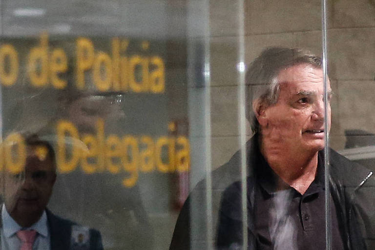 O ex-presidente Jair Bolsonaro (PL) foi denunciado ao STF (Supremo Tribunal Federal) pelo procurador-geral da República, Paulo Gonet, sob acusação de liderar uma tentativa de golpe de Estado em 2022 para impedir a posse de Lula (PT)