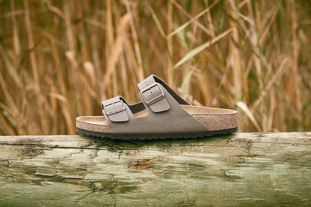 Sandálias Birkenstock não podem ser consideradas obras de arte, diz tribunal