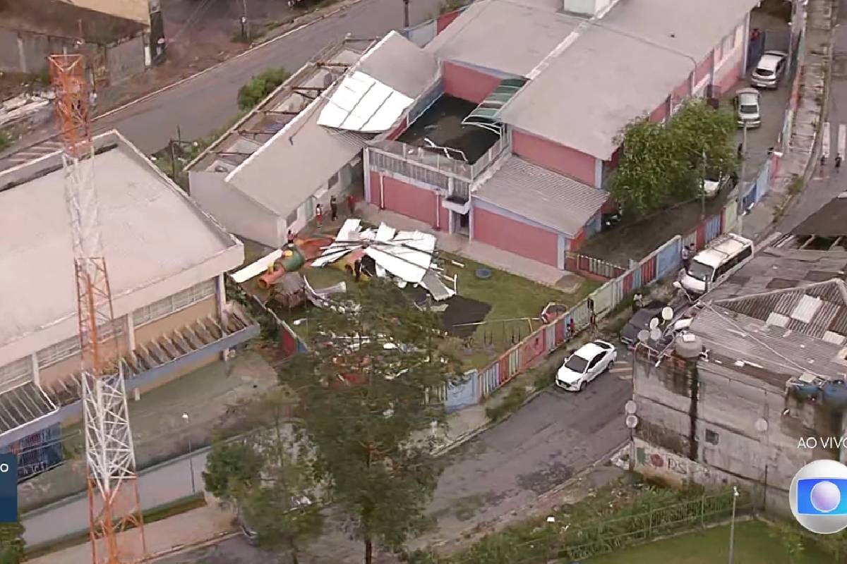 Chuva na zona leste de SP derruba teto de creche e muro de escola