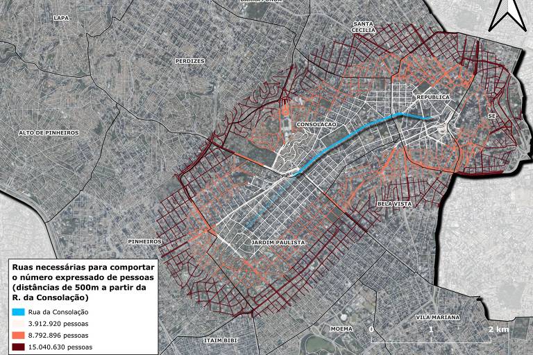 O mapa mostra a distribuição populacional em uma área urbana， destacando as ruas necessárias para comportar o número de pessoas em distâncias de 500 metros a partir da Rua da Consolação. As áreas em vermelho indicam as ruas que precisam ser consideradas， enquanto a Rua da Consolação é marcada com uma linha azul. O mapa também apresenta dados numéricos sobre a população em diferentes áreas.