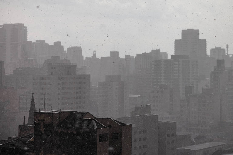 Sábado de Aleluia deve ser chuvoso na Grande São Paulo e no litoral