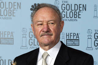 US-GOLDEN GLOBES-GENE HACKMAN-AWARD