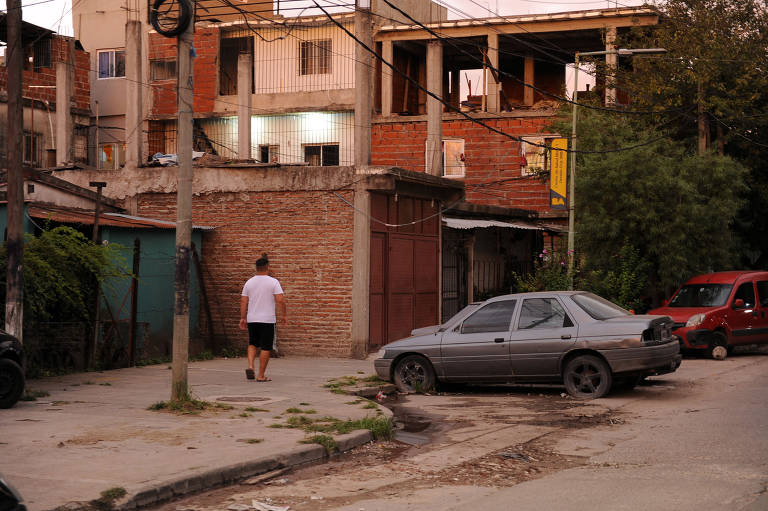Villa 21-24, frequentada pelo papa Francisco quando ainda era o padre jesuíta Jorge Mario Bergoglio, no bairro de Barracas, em Buenos Aires