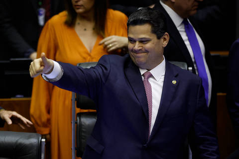 Senado aprova licenciamento que reduz controle ambiental, com emenda e pressão de Alcolumbre