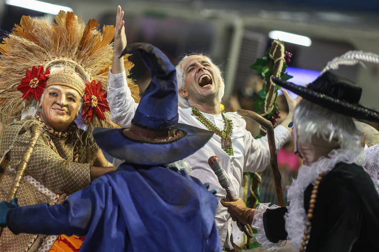 Veja imagens do segundo dia de desfiles das Escolas de Samba de São Paulo - 2025