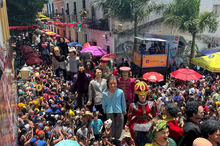 Desfile dos Bonecos Gigantes de Olinda