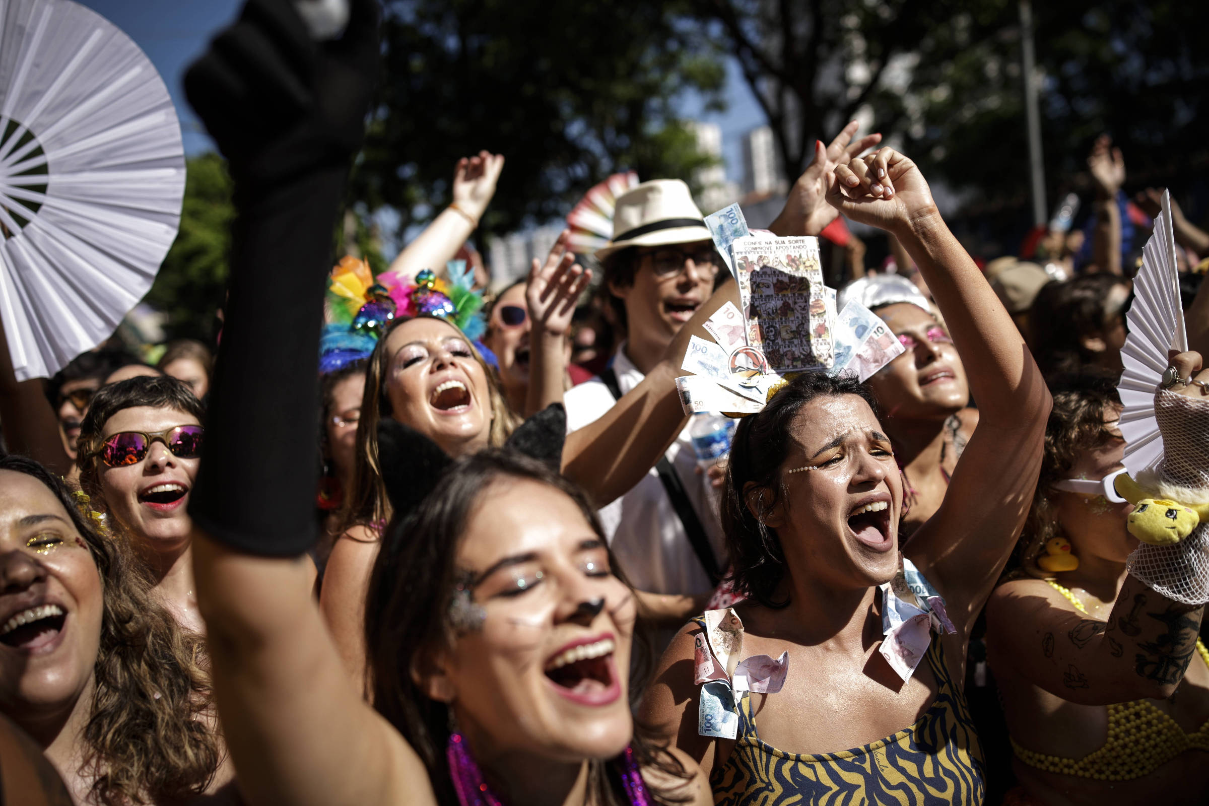 Brasil sobe 8 posições em ranking de felicidade da ONU; Finlândia lidera