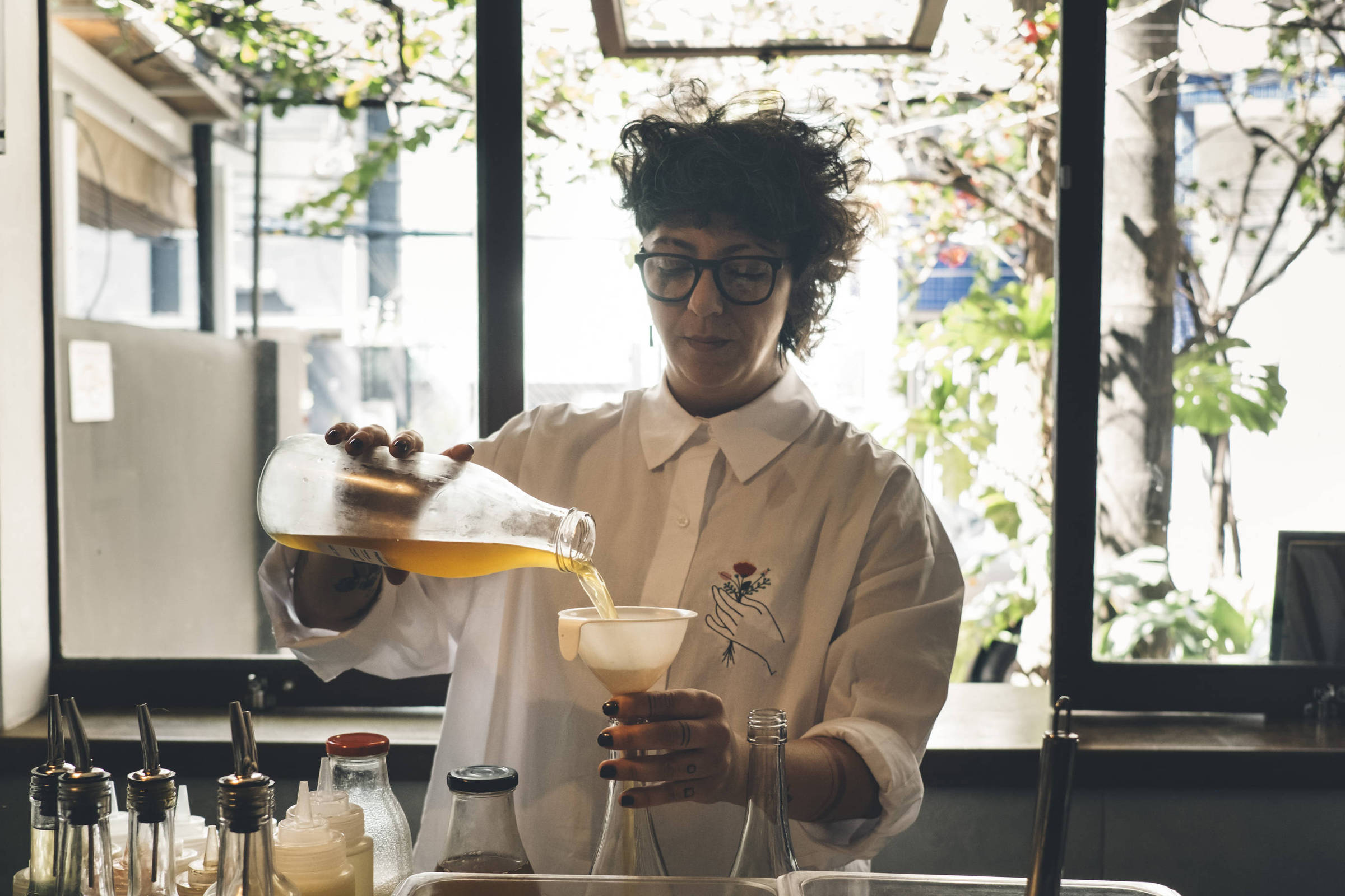 Bartender Chula Barmaid espalha suas criações por balcões de São Paulo