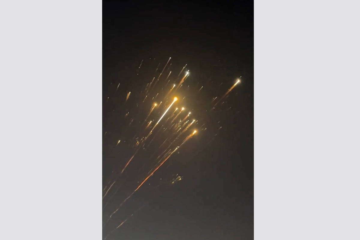 Destroços do Starship causam desvios de voos e paralisações em aeroportos nos EUA