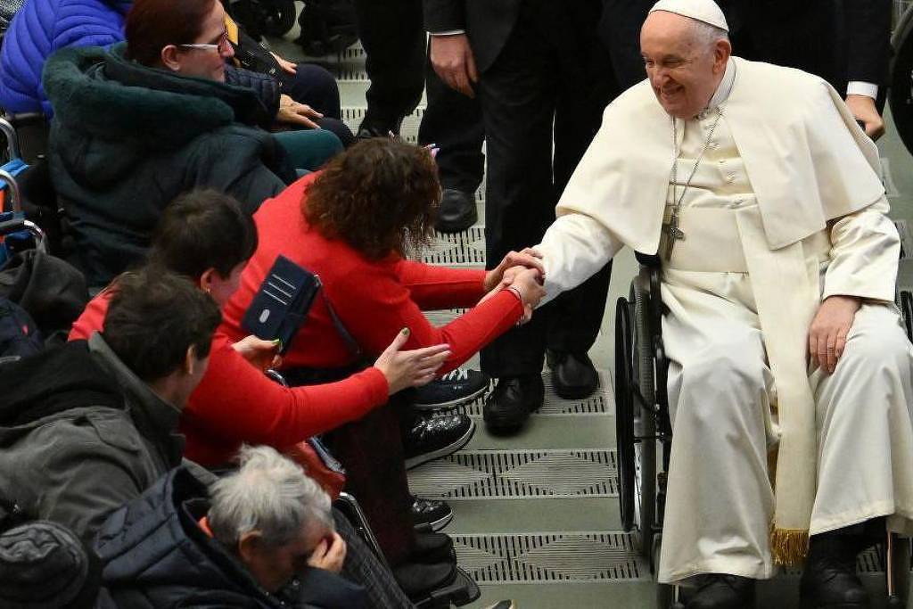 A carta de renúncia que o papa Francisco escreveu em 2013 para o caso de 'impedimento médico'