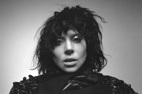 A cantora Lady Gaga, em ensaio fotográfico do disco 'Mayhem'