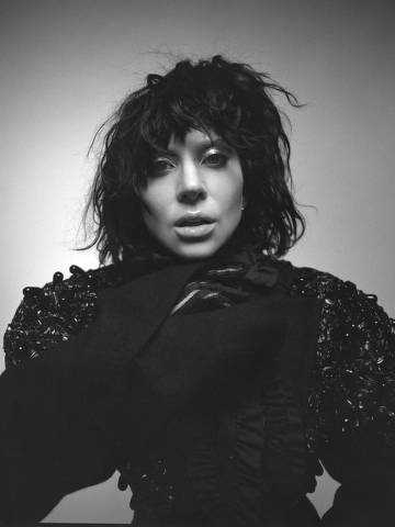 A cantora Lady Gaga, em ensaio fotográfico do disco 'Mayhem'