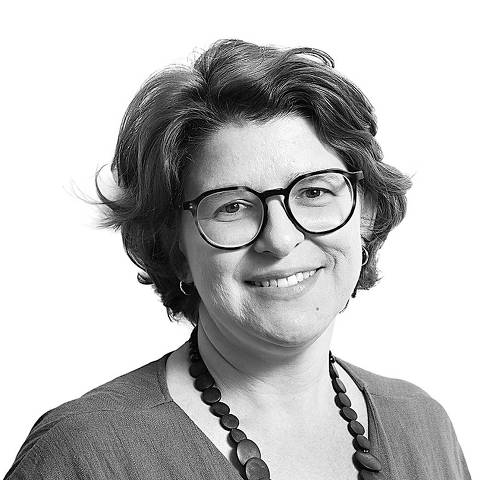 SÃO PAULO / SP / BRASIL - 7/3/25 - Retrato da cientista política e professora da FGV Lara Mesquita, nova colunista da editoria de Política. Lara posa para foto no prédio FGV EESP Prédio Economia E Direito, no bairro da Bela Vista.  ( Foto: Karime Xavier / Folhapress) . ***EXCLUSIVO***POLÍTICA ORG XMIT: AGEN2503071645450834 DIREITOS RESERVADOS. NÃO PUBLICAR SEM AUTORIZAÇÃO DO DETENTOR DOS DIREITOS AUTORAIS E DE IMAGEM