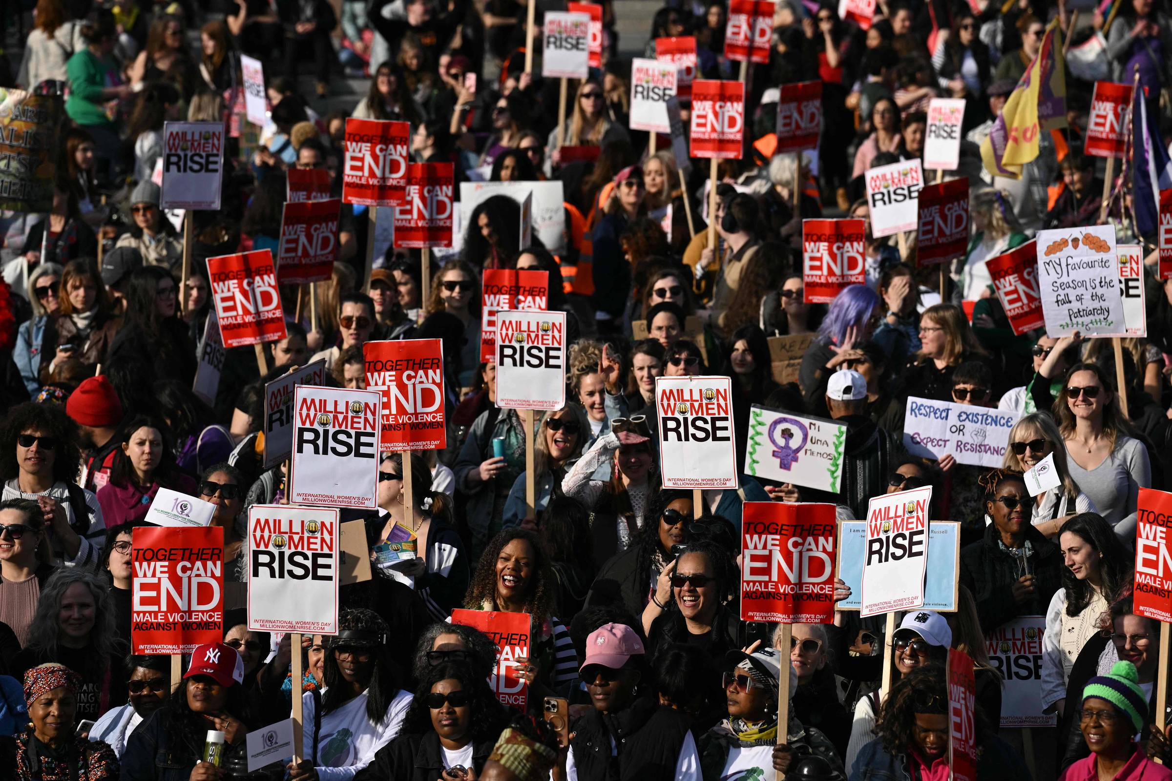 Marchas pela igualdade de gênero marcam Dia das Mulheres pelo mundo