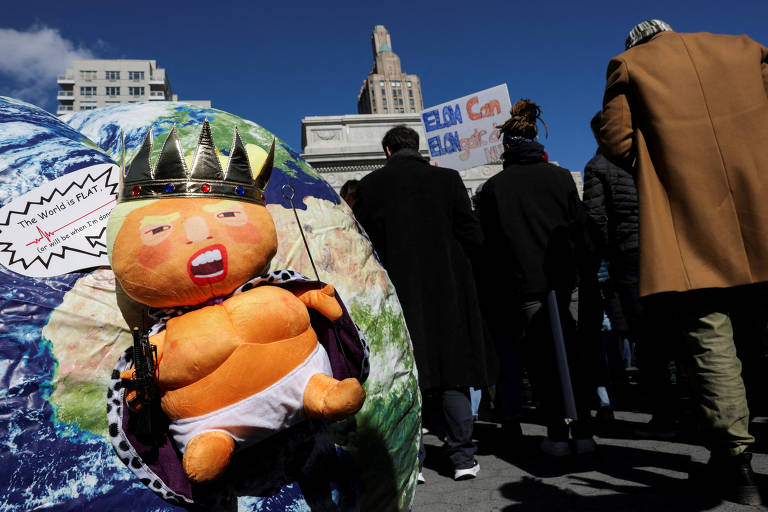 Especialistas dizem que as medidas do governo Trump podem ter efeitos em cascata no setor científico no país nos próximos anos