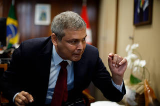 LINDBERGH FARIAS CÂMARA