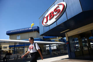 Brazilian beef giant JBS commits to reducing climate-damaging emissions until 2040
