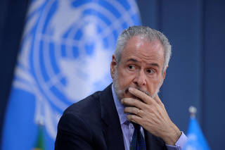 COP30 President Ambassador Andre Correa do Lago listens to Simon Stiell
