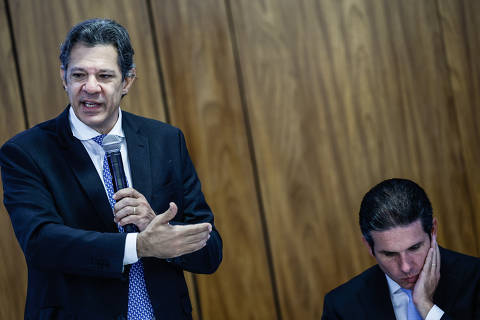 Câmara aprova urgência de projeto que derruba decreto do IOF em derrota para governo Lula