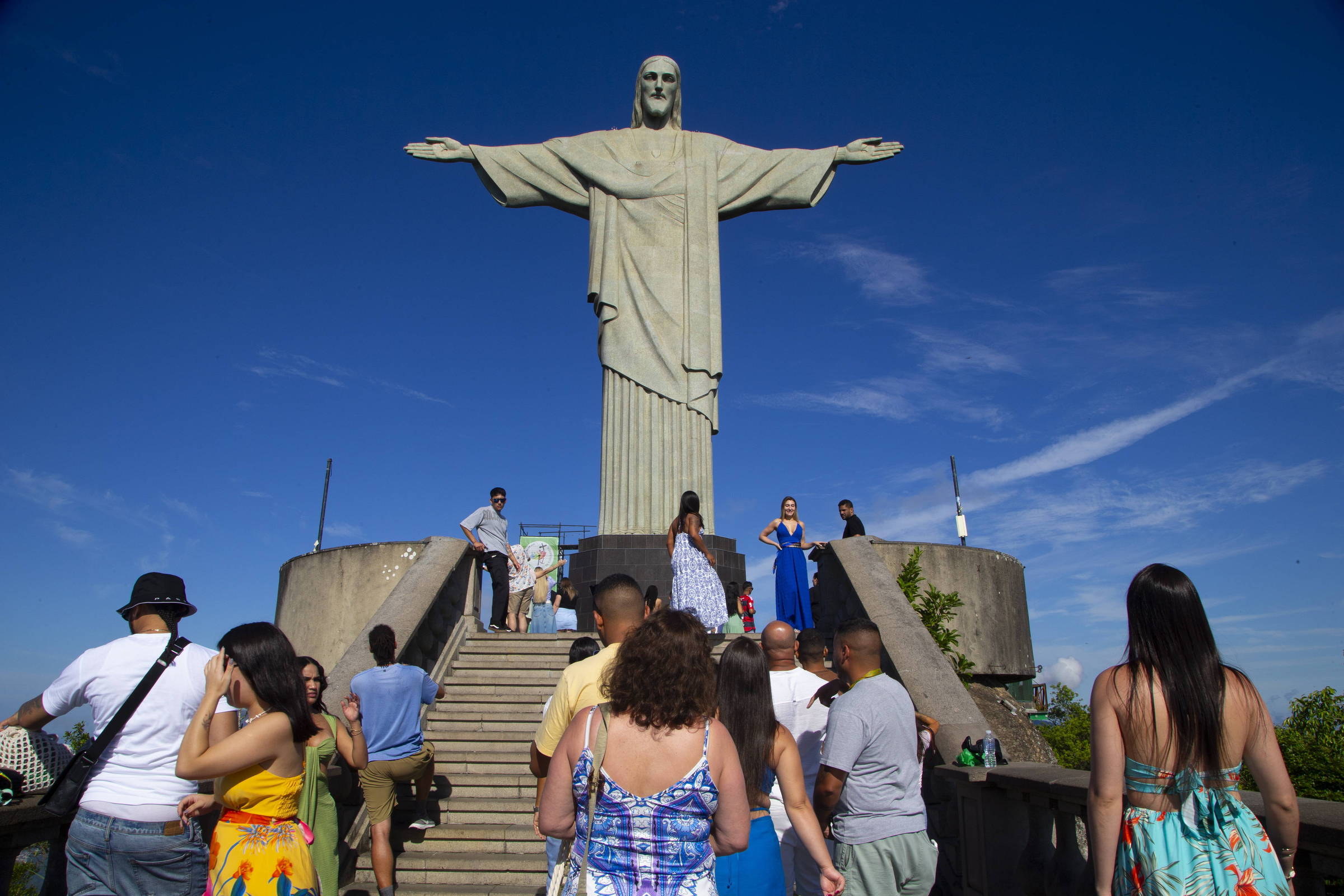 Polícia do Rio investiga falhas no atendimento a turista morto no Cristo Redentor