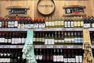 President Trump Threatens 200 Percent Tariffs On Alcohol From European Union Countries