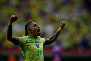 BRASIL X COLÔMBIA ELIMINATÓRIAS