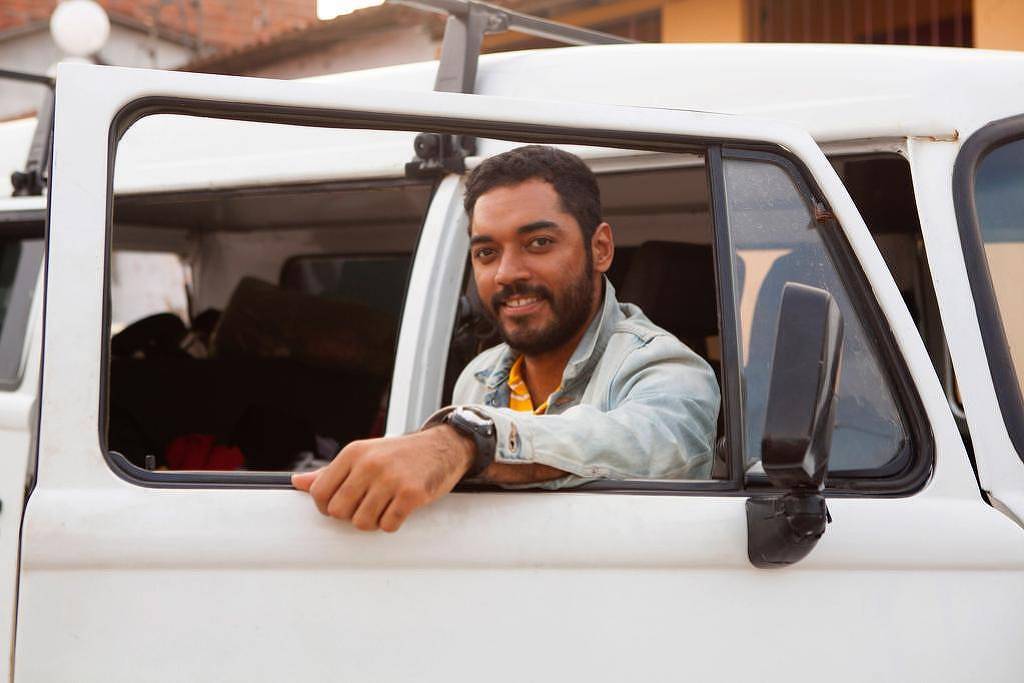 'Vale Tudo': Thomás Aquino fecha com Globo e estreia em novelas com papel que foi de Marcos Palmeira