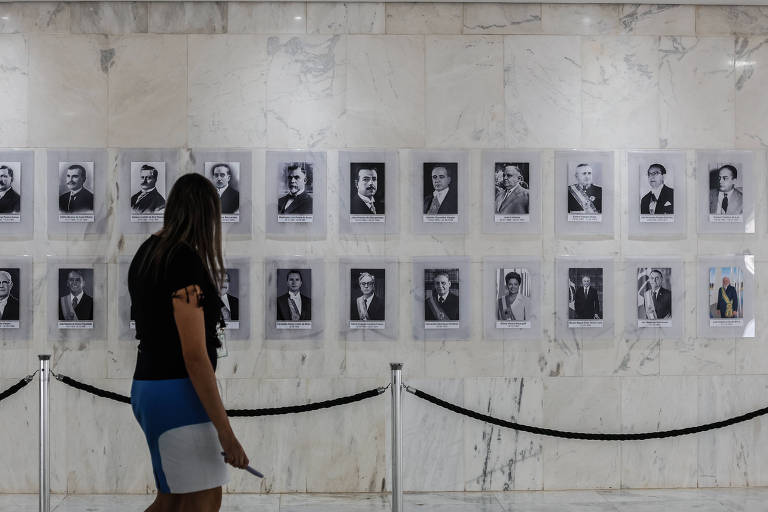 Galeria de fotos de ex-presidentes no Planalto tem erros e exibe controvérsias históricas