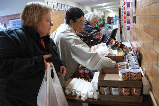 Trump administration's cuts to food bank funds risk hunger for low-income Americans