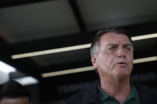STF JULGA BOLSONARO