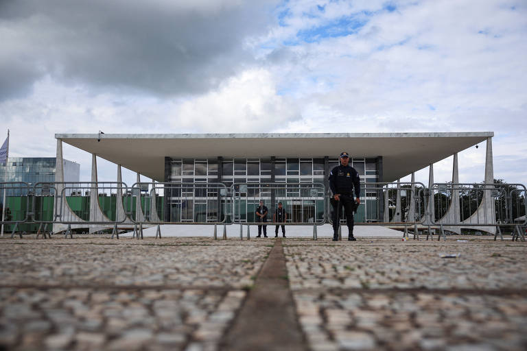 A sessão da manhã do dia 26 de março foi a última reservada pelo presidente da Primeira Turma, ministro Cristiano Zanin
