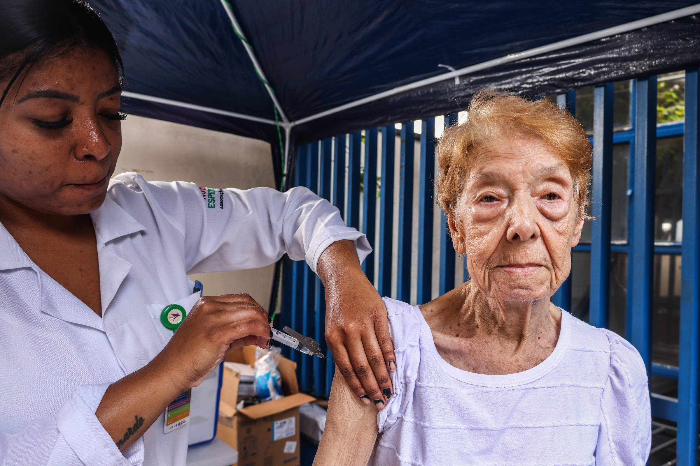Brasil tem apenas 40,68% da população vacinada contra a gripe