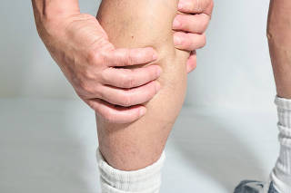 ?No pain, no gain? is a common mantra in the fitness world. Experts explain if it?s true. (Joyce Lee/The New York Times)