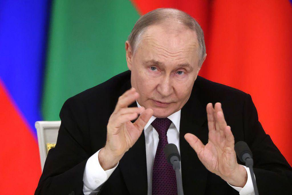 Putin dá início à maior convocação militar da rússia em mais de uma década
