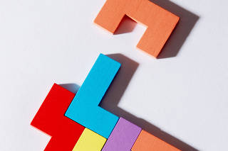 Brain games in New York on March 18, 2025. Puzzles, word games, reading, needlepoint Äî hereÄôs what experts say about what may help. (Eric Helgas/The New York Times