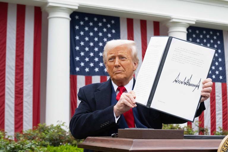 O governo brasileiro estava pessimista antes do anúncio. Preparando-se para o que viria, o Senado aprovou nesta terça-feira (1º) um PL (projeto de lei) que autoriza o governo a retaliar comercialmente países que imponham barreiras discriminatórias contra produtos brasileiros.