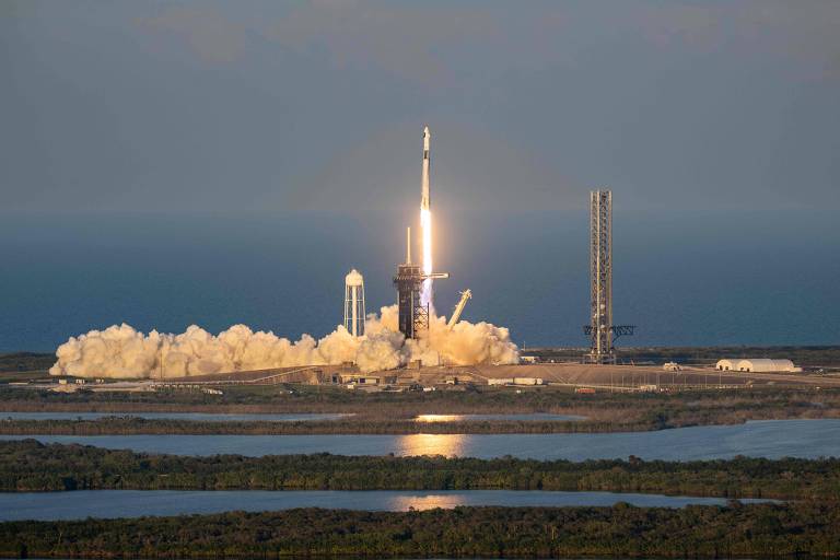 SpaceX domina mercado de foguetes ao criar sua própria demanda