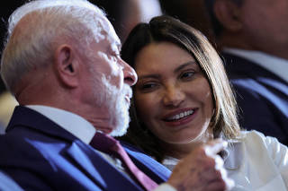 Brazil's President Luiz Inacio Lula da Silva and his wife Rosangela 