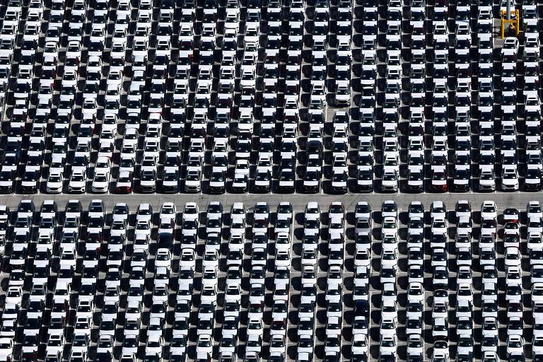 Tarifas de Trump sobre aço e setor automotivo atingem US$ 6,9 bi em exportações do Brasil