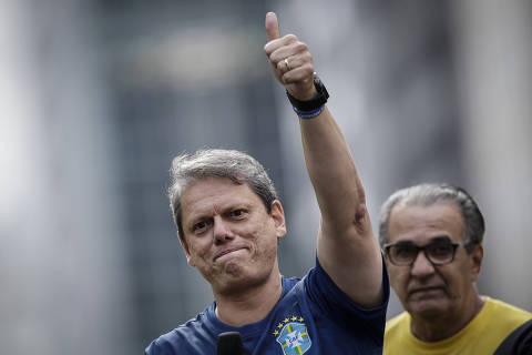 Tarcísio, com tarifaço de Trump, mina retórica de moderação encenada sobre o STF