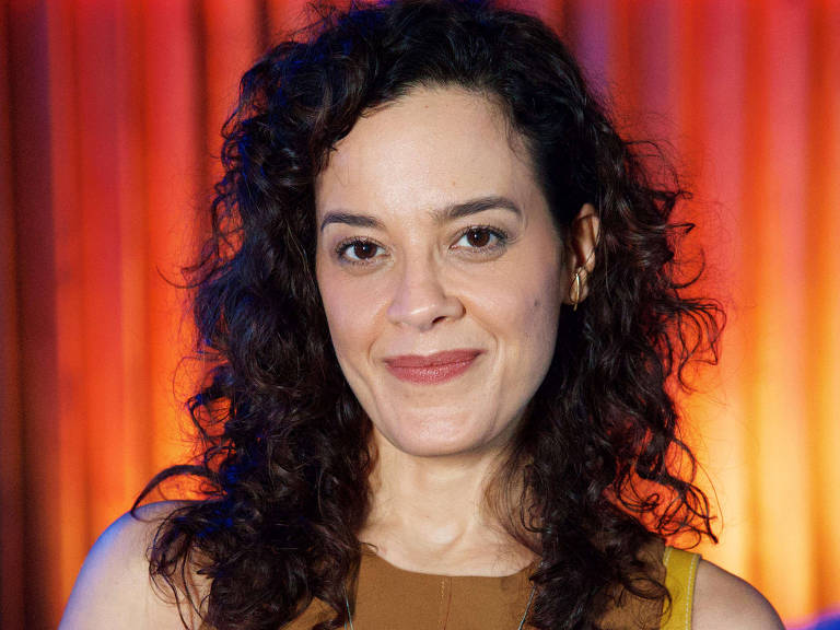 Maeve Jinkings como Cecília em 'Vale Tudo'