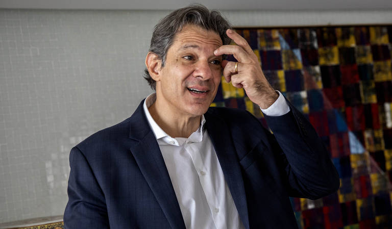 O ministro da Fazenda, Fernando Haddad, em entrevista à coluna Mônica Bergamo
