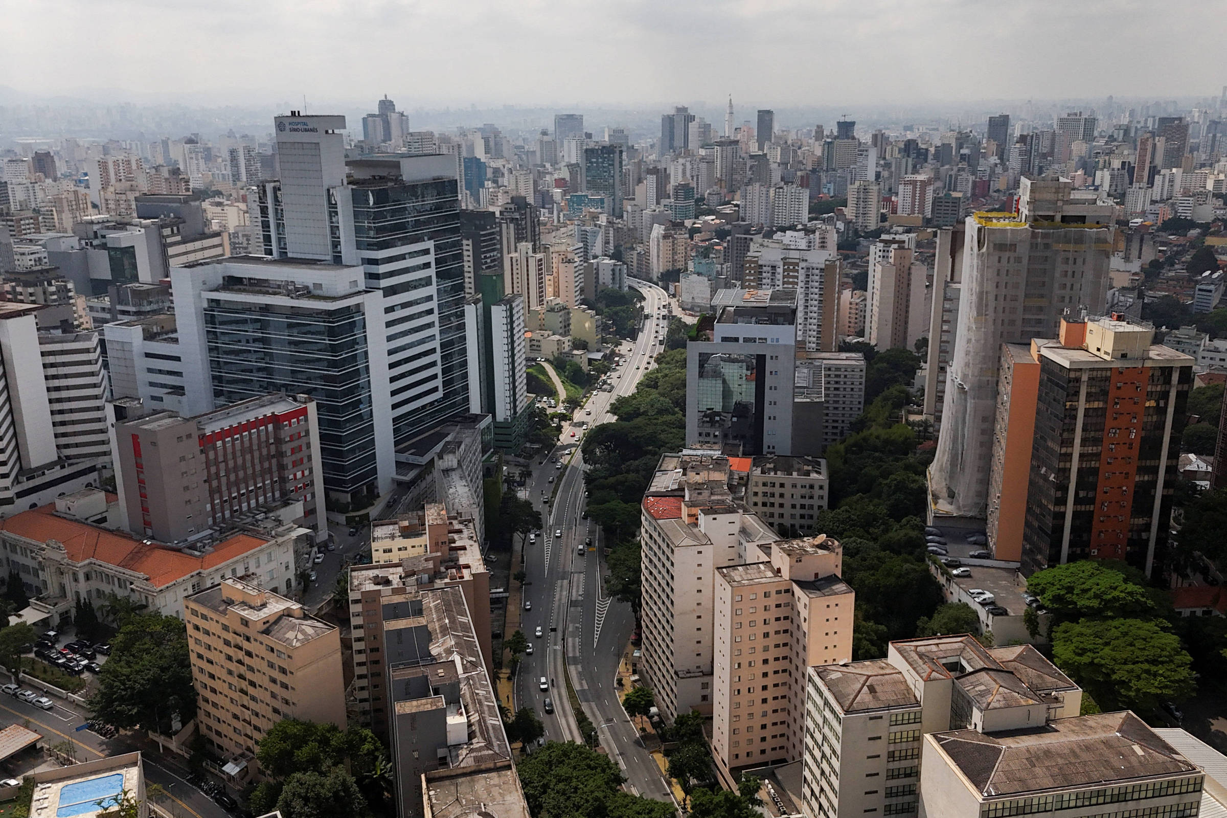 Na 9 de Julho, velhos escritórios viram apartamentos de até R$ 40 milhões