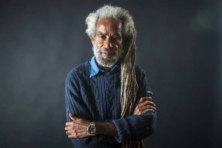 Morre Max Romeo, um dos músicos mais influentes do reggae, aos 80 anos