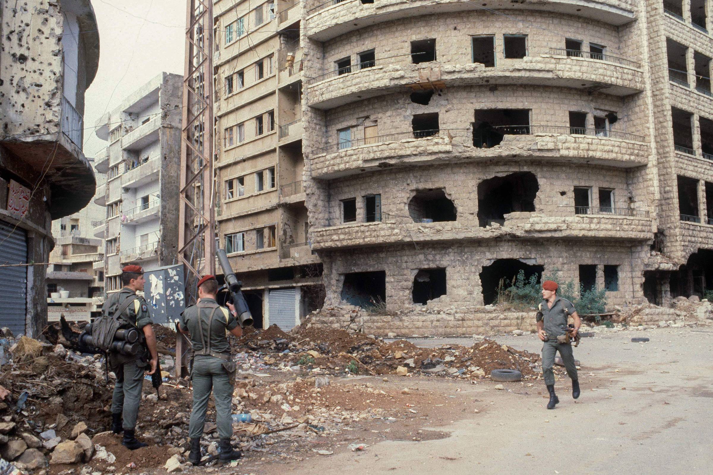 Líbano permanece em crise meio século após início de guerra civil sangrenta