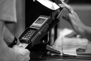 PARCELAMENTO DE COMPRAS NO SUPERMERCADO