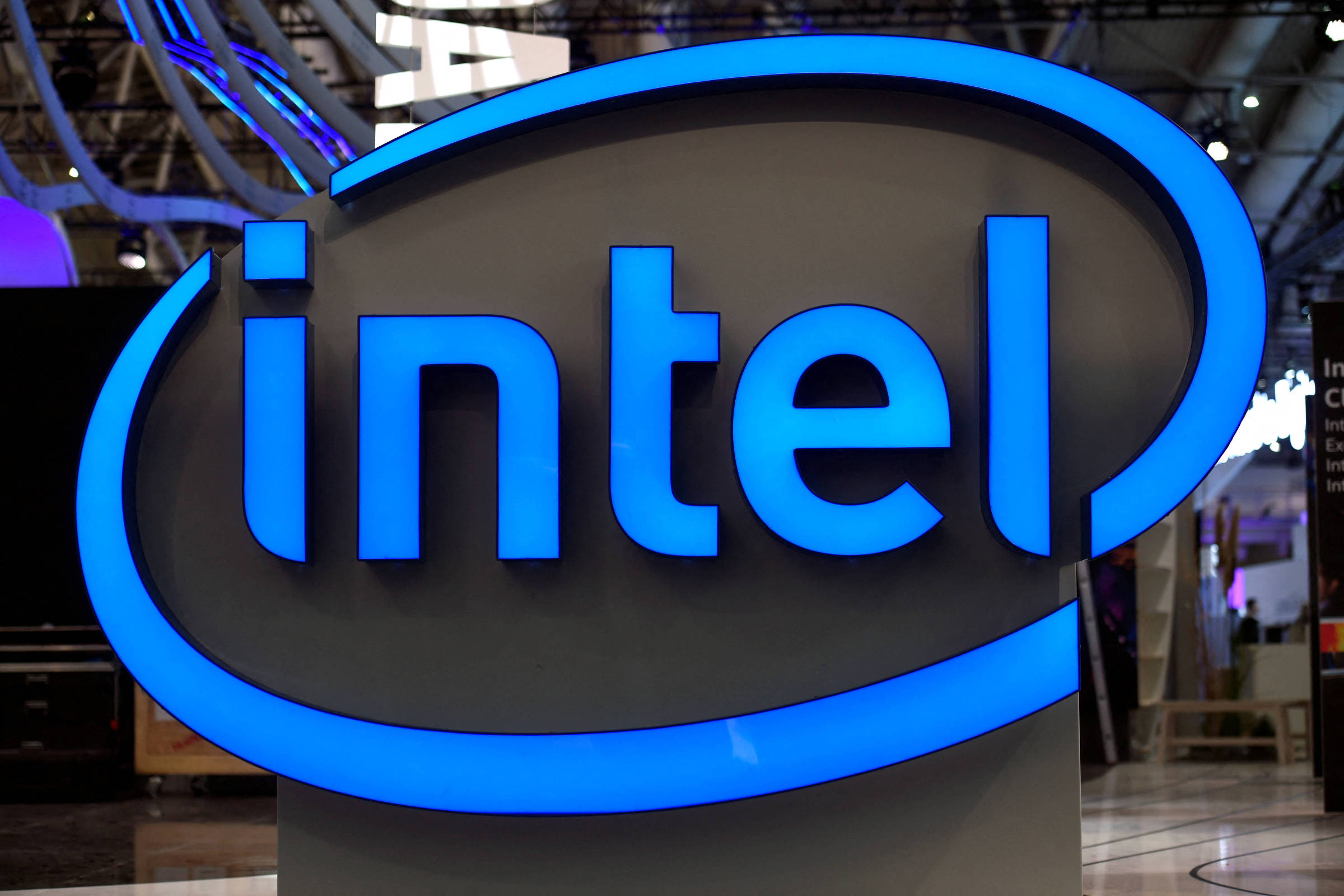 Intel venderá 51% da Altera por US$ 4,5 bilhões para financiar revitalização