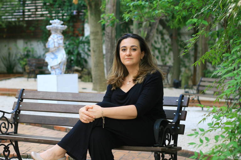 Seguir protocolo médico à risca empobrece a relação humana, defende psiquiatra