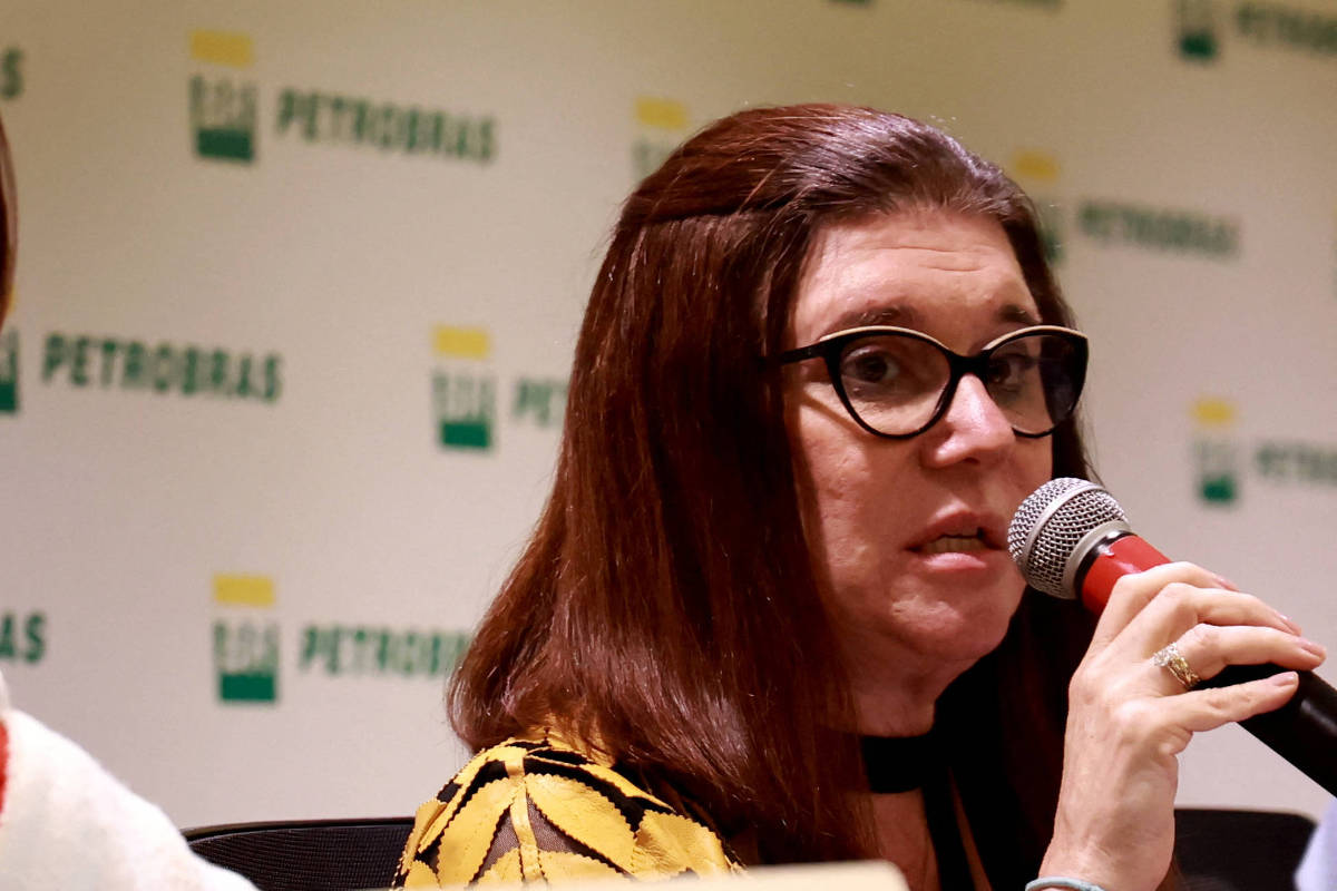 Petrobras não vai passar confusão do mercado externo a consumidor, diz Magda sobre combustíveis